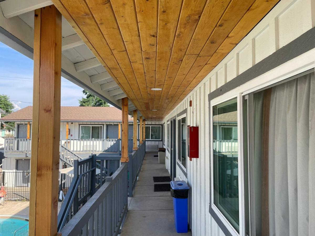 Ramona Valley Inn Exterior photo